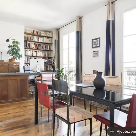 Stylish Montmartre